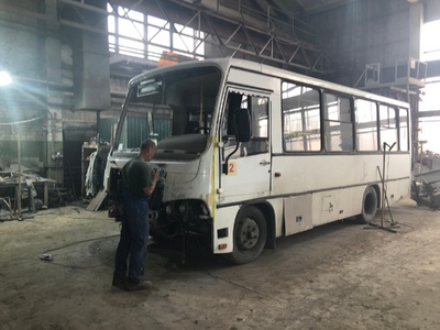 ПАЗ-3204
